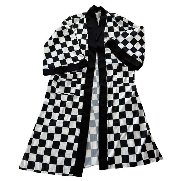 Dressed In LALA Good Karma Kimono in Checkerboard Black White Size S/M - Picture 2 of 6